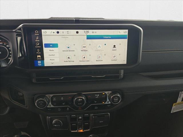 new 2025 Jeep Gladiator car, priced at $42,304