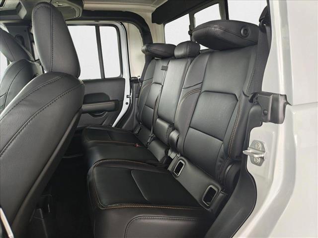 new 2025 Jeep Gladiator car, priced at $42,304