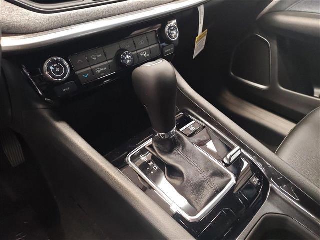 new 2025 Jeep Compass car, priced at $27,047