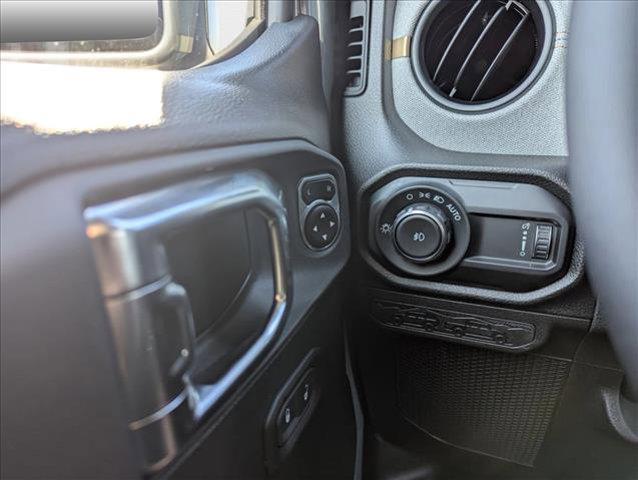 new 2025 Jeep Wrangler car, priced at $45,900