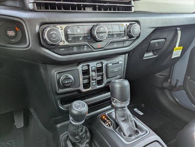 new 2025 Jeep Wrangler car, priced at $45,900