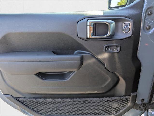 new 2025 Jeep Wrangler car, priced at $45,900