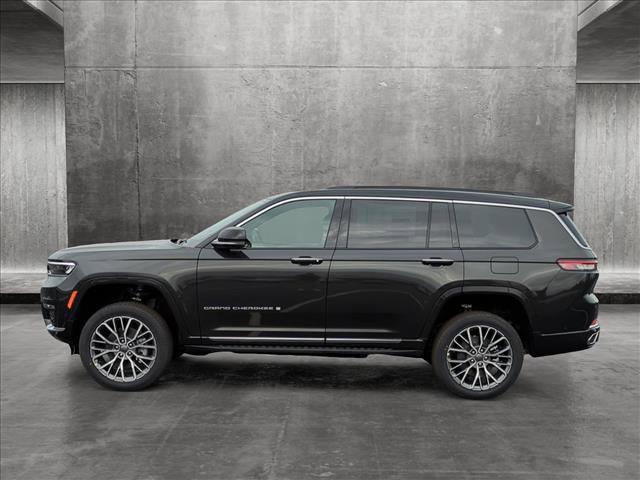 new 2024 Jeep Grand Cherokee L car, priced at $69,390