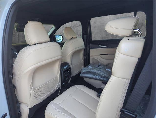 new 2025 Jeep Grand Cherokee L car, priced at $47,805