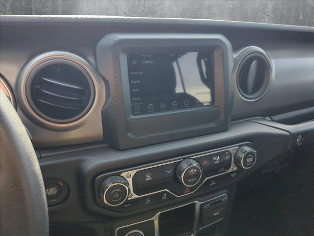 used 2022 Jeep Wrangler Unlimited car, priced at $29,481