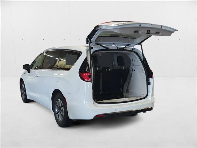 used 2023 Chrysler Pacifica Hybrid car, priced at $26,950