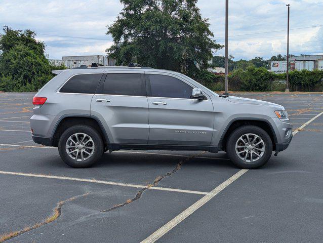 used 2015 Jeep Grand Cherokee car, priced at $11,899