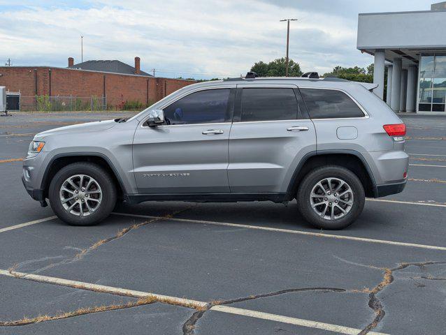 used 2015 Jeep Grand Cherokee car, priced at $11,899