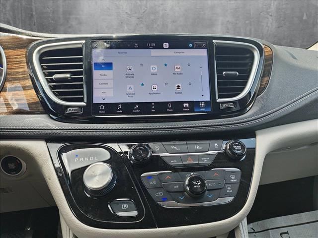 used 2023 Chrysler Pacifica car, priced at $29,358