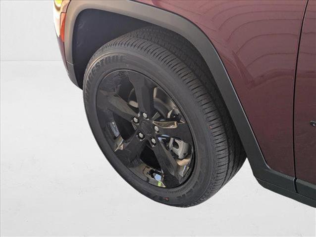 new 2025 Jeep Grand Cherokee L car, priced at $41,600