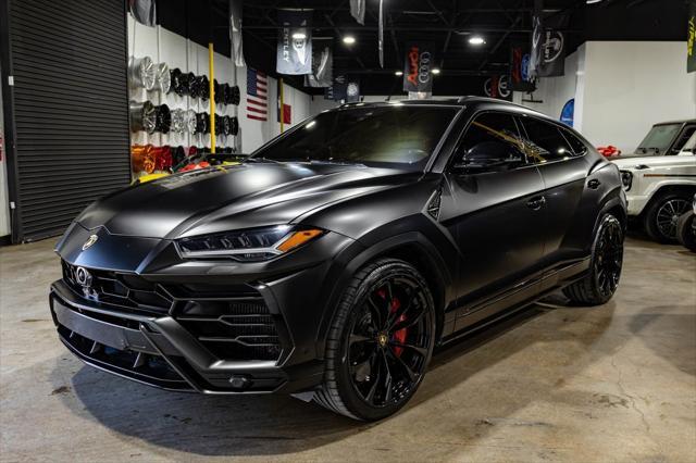 used 2019 Lamborghini Urus car, priced at $164,777