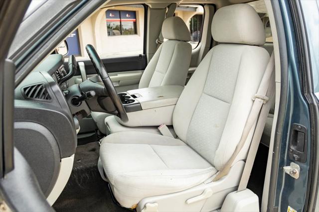 used 2007 Chevrolet Silverado 2500 car, priced at $9,977