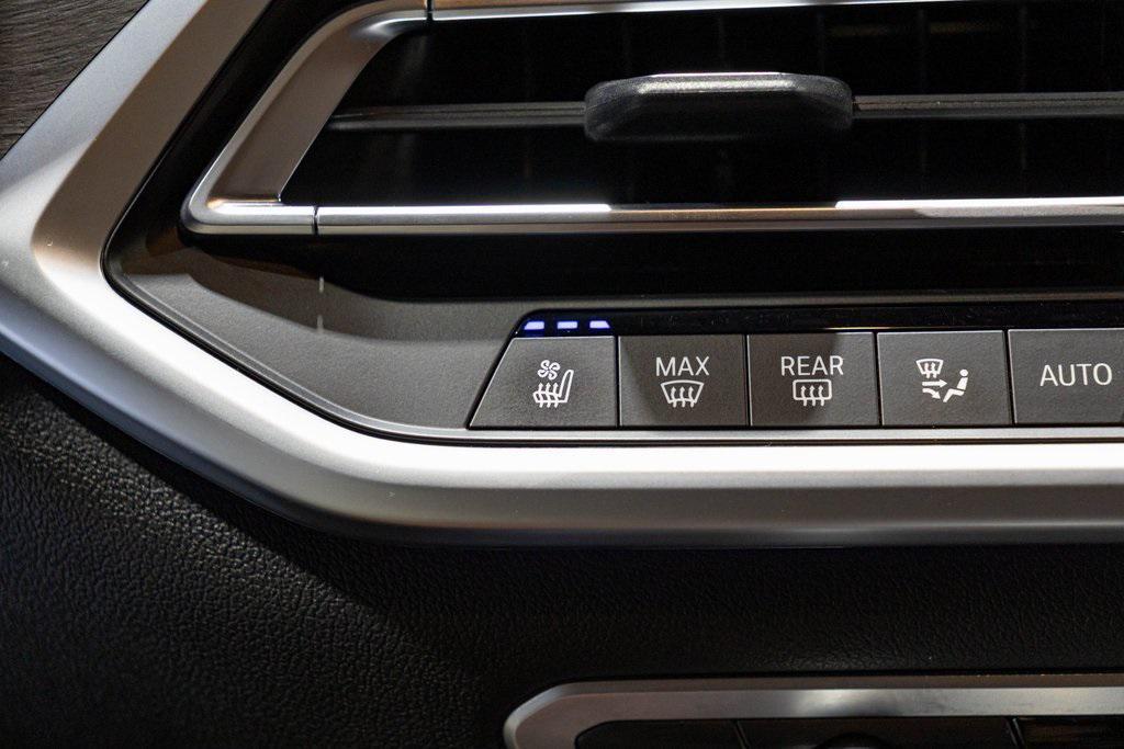 used 2022 BMW X7 car, priced at $55,000
