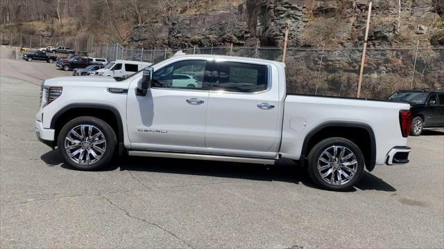 new 2025 GMC Sierra 1500 car, priced at $76,055