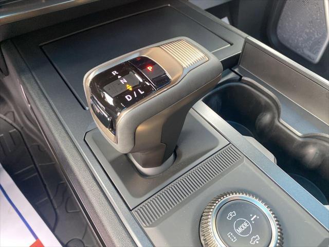 new 2025 GMC HUMMER EV Pickup car, priced at $98,355