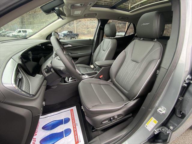 new 2025 Buick Envision car, priced at $47,595