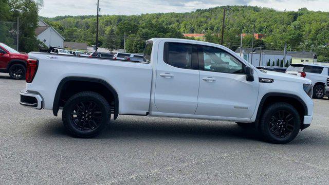 new 2025 GMC Sierra 1500 car, priced at $60,075