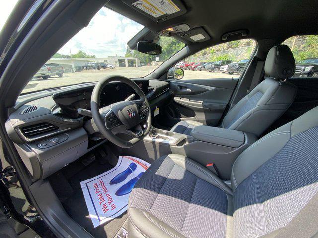new 2025 Buick Envista car
