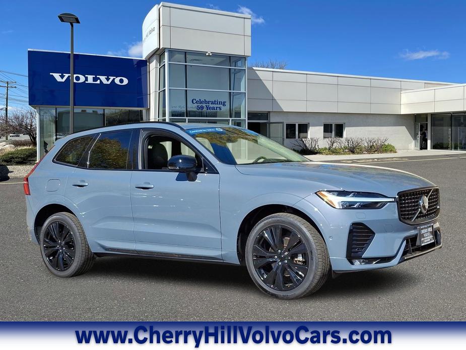 used 2023 Volvo XC60 car, priced at $41,700