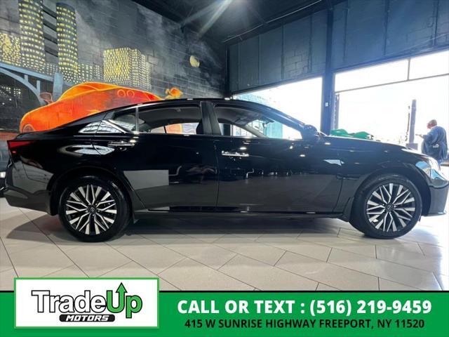 used 2023 Nissan Altima car, priced at $20,850