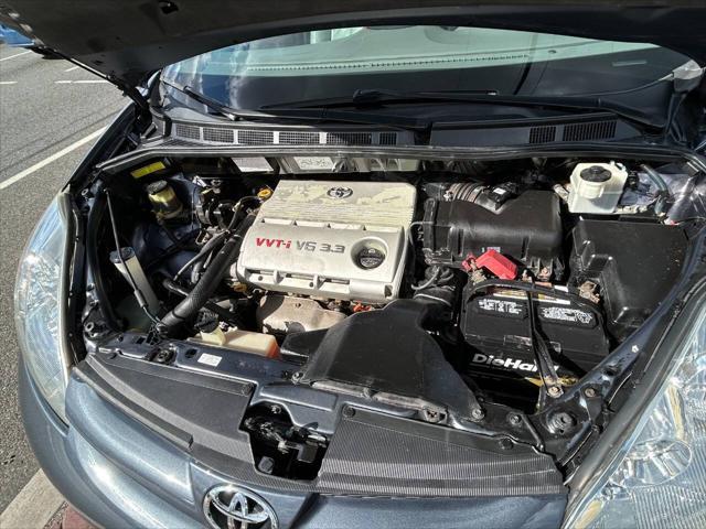 used 2006 Toyota Sienna car, priced at $9,495