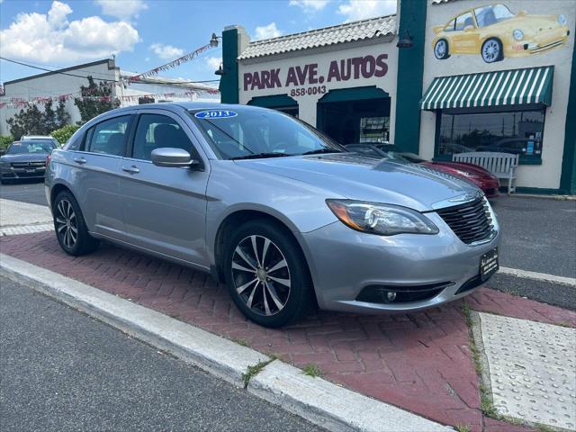 used 2013 Chrysler 200 car, priced at $5,995