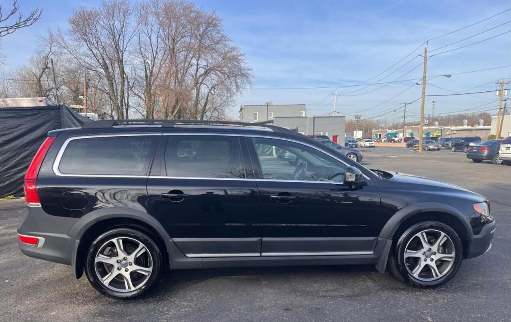 used 2015 Volvo XC70 car, priced at $12,495