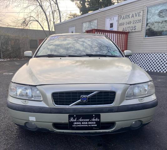 used 2005 Volvo S60 car, priced at $3,995