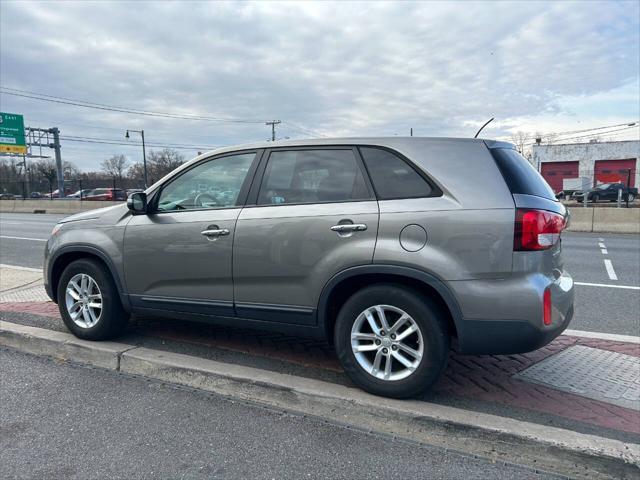 used 2015 Kia Sorento car, priced at $7,995