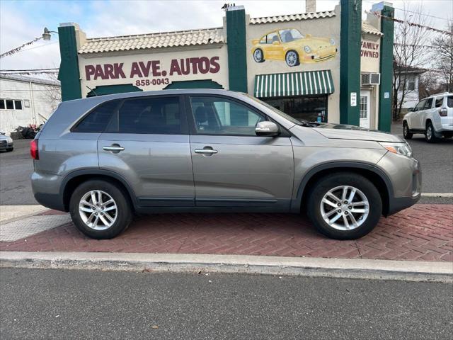 used 2015 Kia Sorento car, priced at $7,995