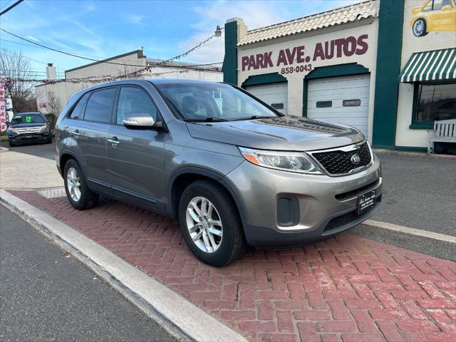 used 2015 Kia Sorento car, priced at $7,995