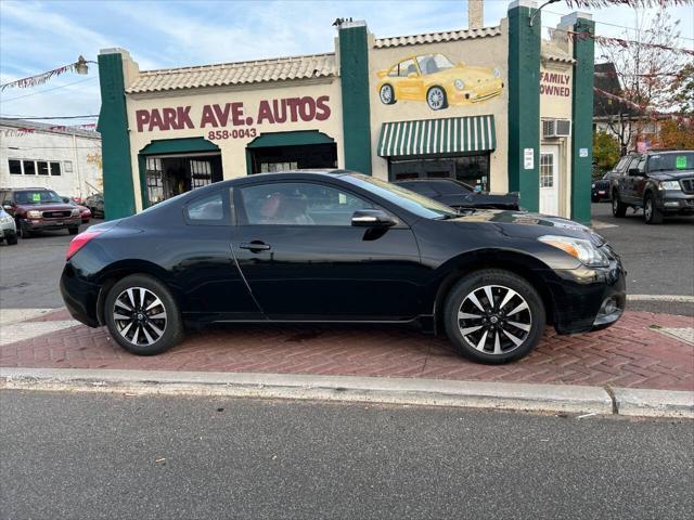 used 2013 Nissan Altima car, priced at $5,995