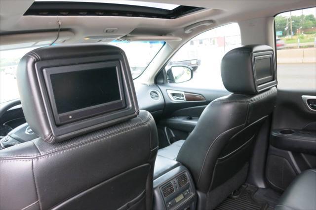 used 2014 Nissan Pathfinder car, priced at $11,995