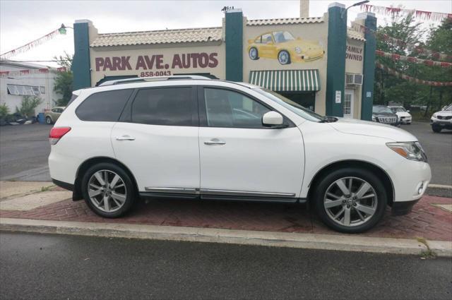 used 2014 Nissan Pathfinder car, priced at $11,995