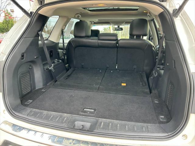 used 2014 Nissan Pathfinder car, priced at $11,295