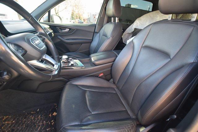 used 2017 Audi Q7 car, priced at $18,490