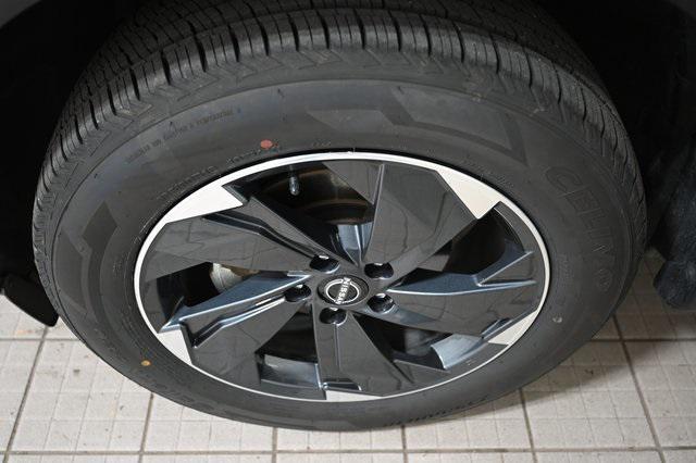 used 2024 Nissan Rogue car, priced at $24,490