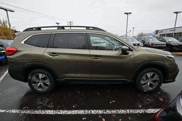 new 2024 Subaru Ascent car, priced at $37,684