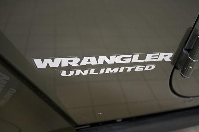 used 2015 Jeep Wrangler Unlimited car, priced at $19,990