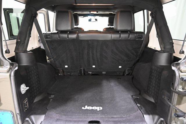 used 2015 Jeep Wrangler Unlimited car, priced at $19,990