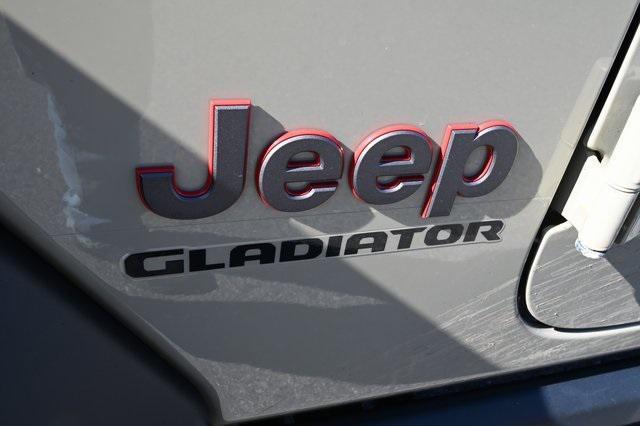 used 2022 Jeep Gladiator car, priced at $33,990