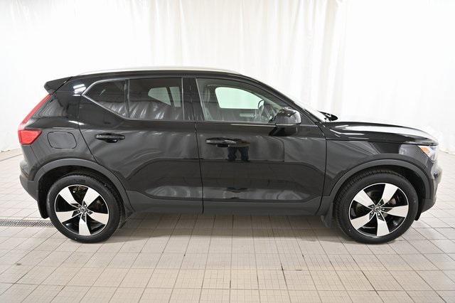 used 2022 Volvo XC40 car, priced at $30,990