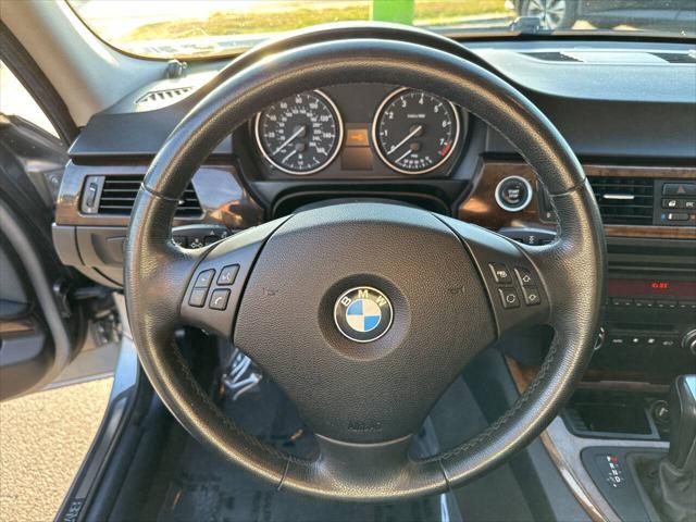 used 2009 BMW 328 car, priced at $6,997