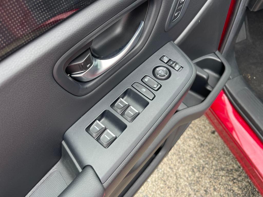 used 2025 Honda Pilot car, priced at $52,766