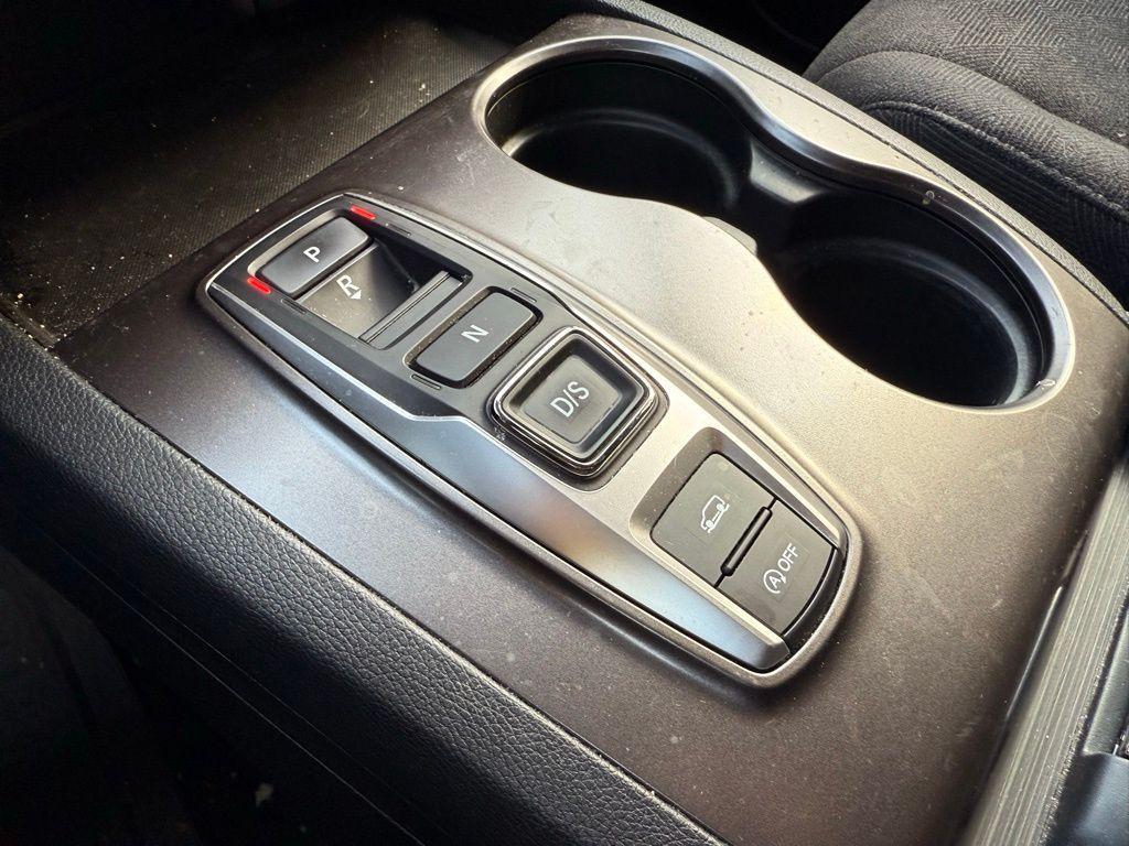 used 2022 Honda Pilot car, priced at $30,995