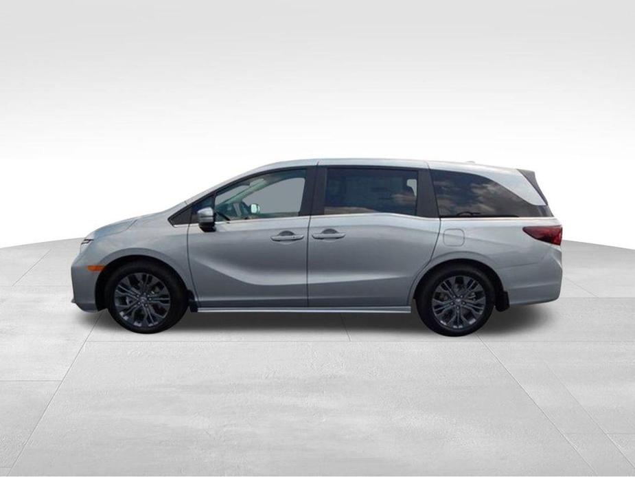 new 2025 Honda Odyssey car, priced at $47,005