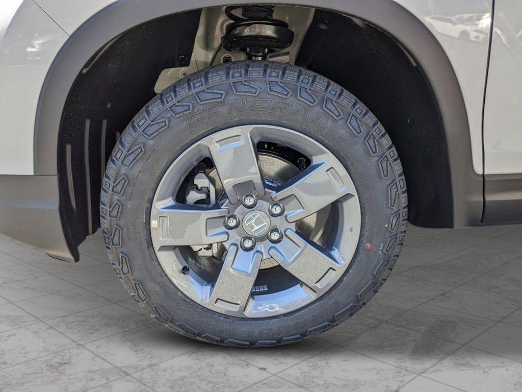 used 2025 Honda Ridgeline car, priced at $37,495