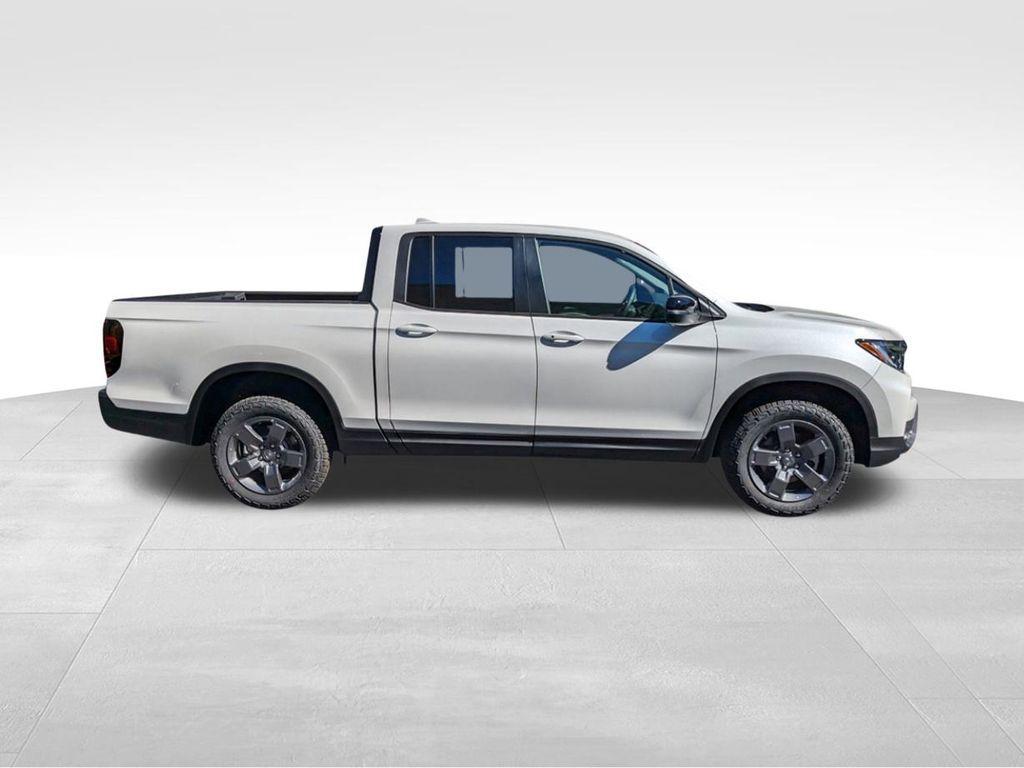 used 2025 Honda Ridgeline car, priced at $37,495