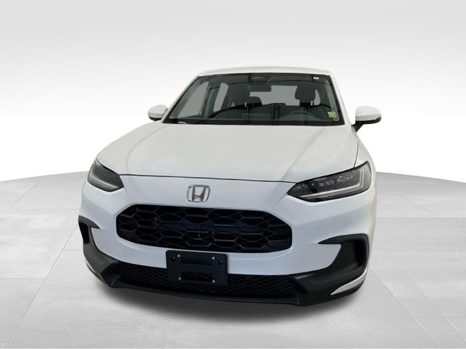 used 2025 Honda HR-V car, priced at $27,288