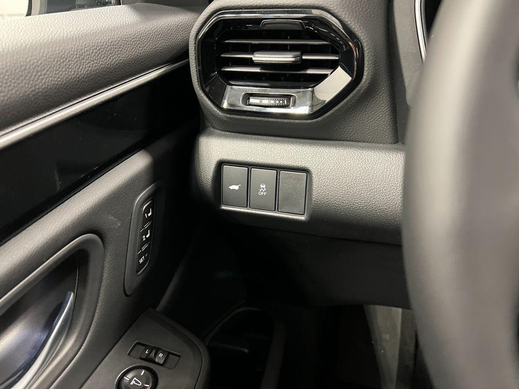 new 2025 Honda Pilot car, priced at $48,546